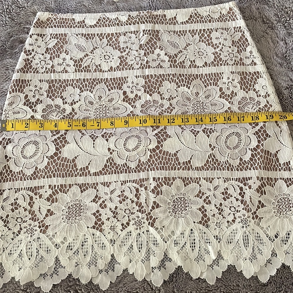 7 for all Mankind, Lace  skirt - Picture 12 of 12